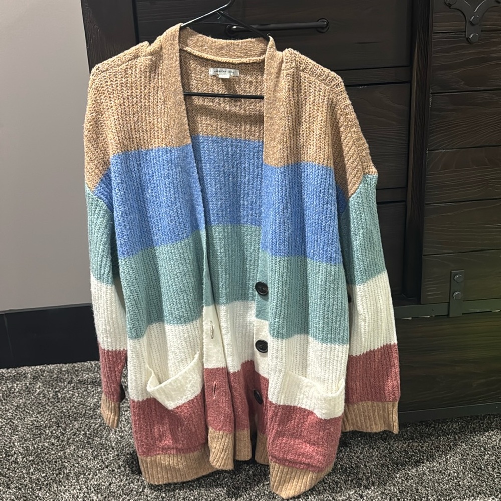 AMERICAN EAGLE CARDIGAN